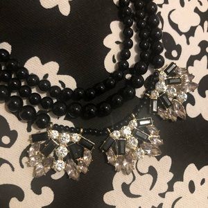 New York and  Company Necklace